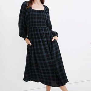 Lightspun Lucie Long-Sleeve Smocked Midi Dress large